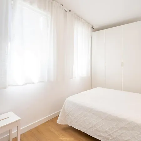 Aponte Urbanfive Centro * Ourense